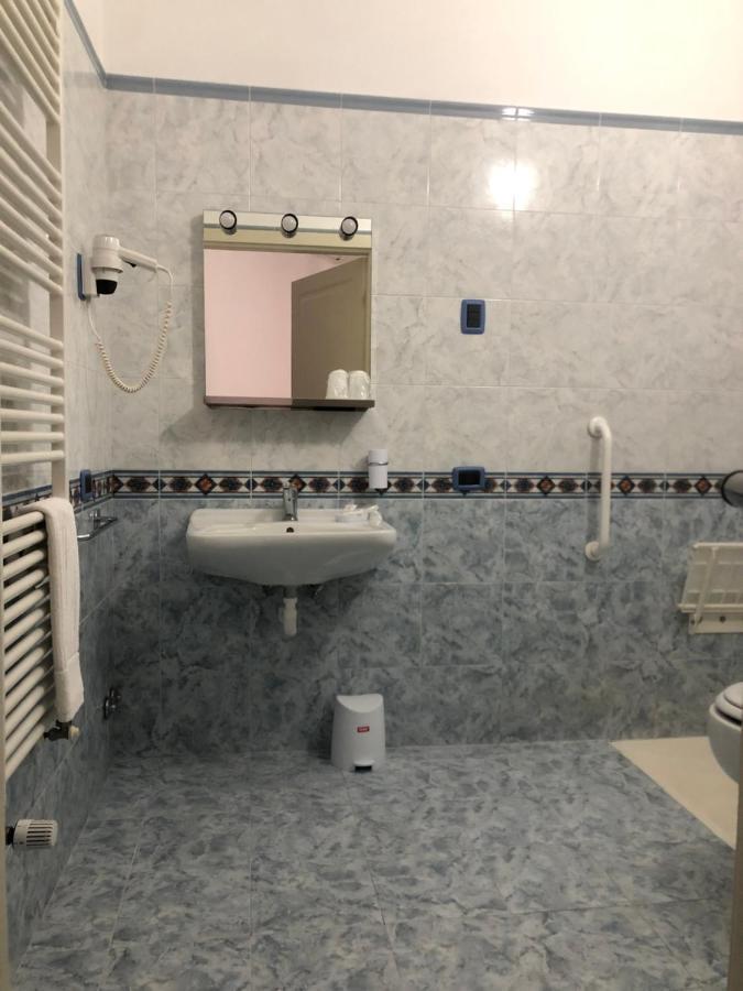 Hotel Domus Cerreto dʼEsi 외부 사진